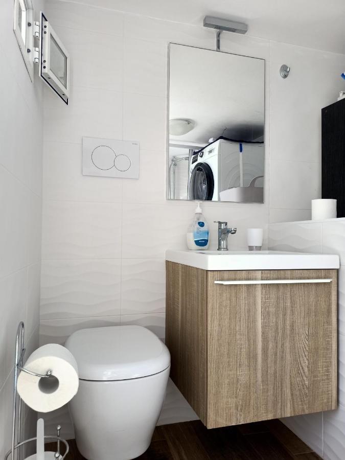 Casa Moonlight Apartment Monopoli Luaran gambar