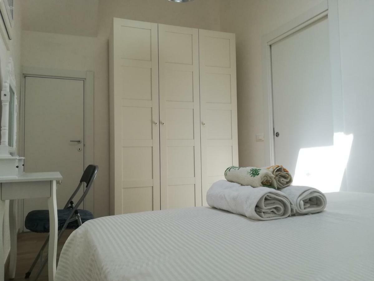 Casa Moonlight Apartment Monopoli Luaran gambar